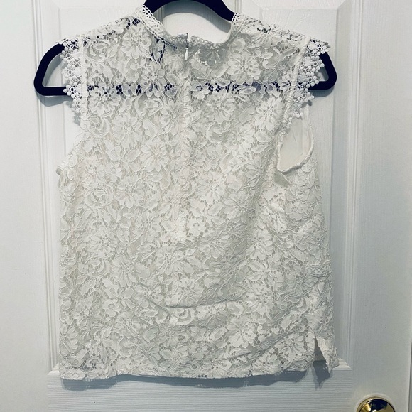 Aqua White Lace Top NWT New Reg $78 - Picture 3 of 3